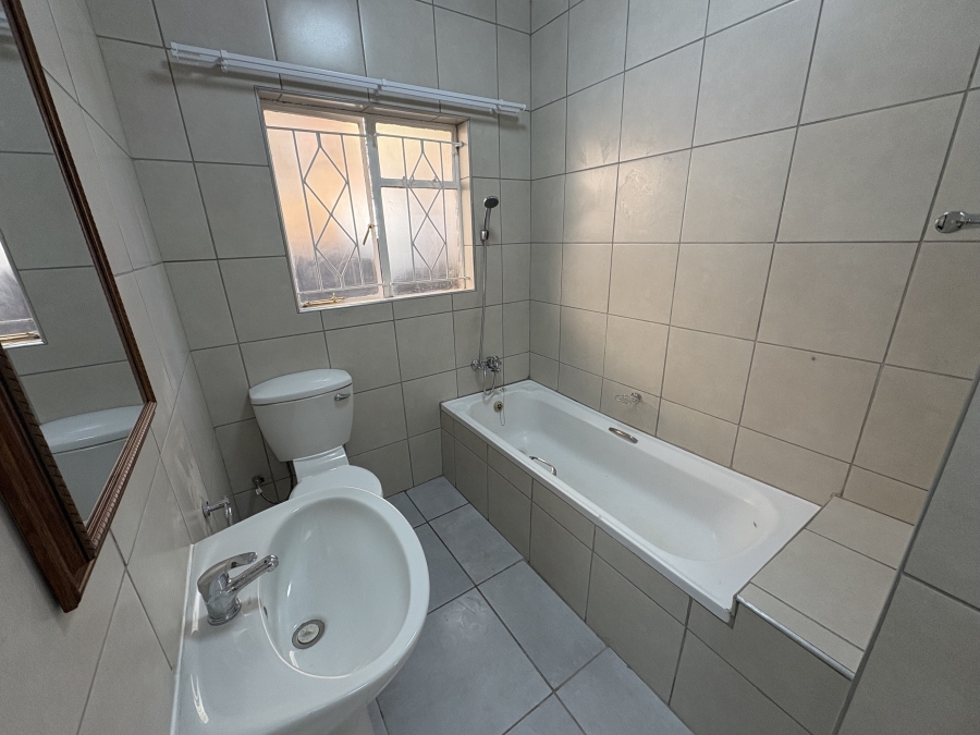 To Let 2 Bedroom Property for Rent in Rustenburg Central North West